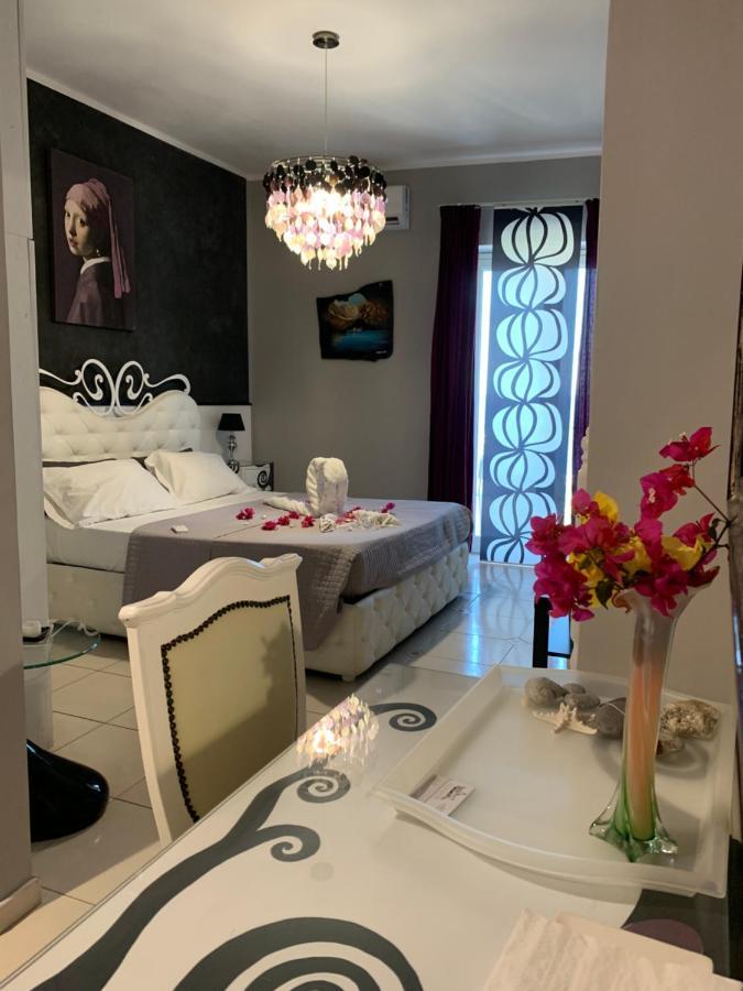 B&B A Due Passi Dal Mare Таорміна Екстер'єр фото