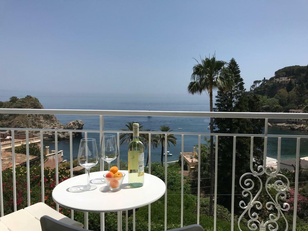 B&B A Due Passi Dal Mare Таорміна Екстер'єр фото